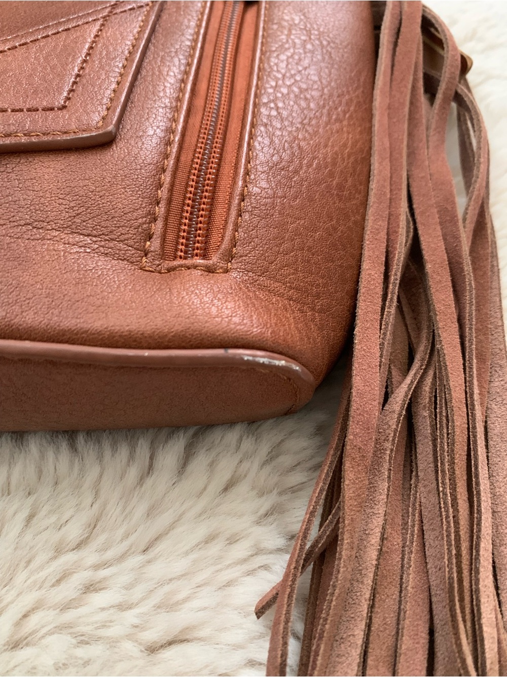 🌵NWT Wrangler Tooled Fringe Western Crossbody Bag Purse🌵 - Picture 7 of 9